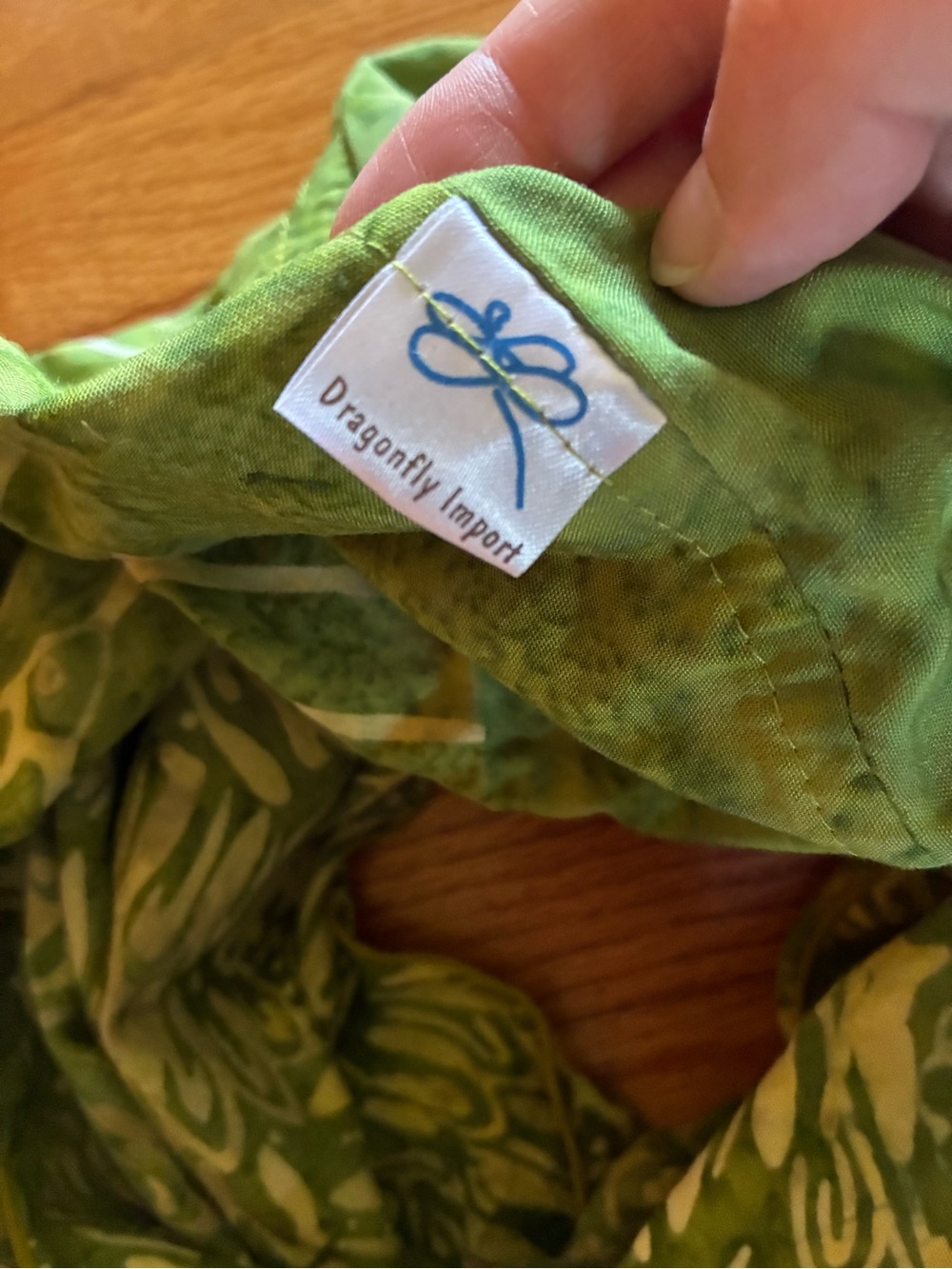 Lightweight Green Patterned Infinity Scarf - Picture 2 of 2